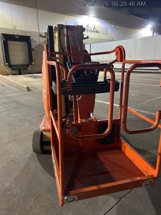 2021 JLG 26E