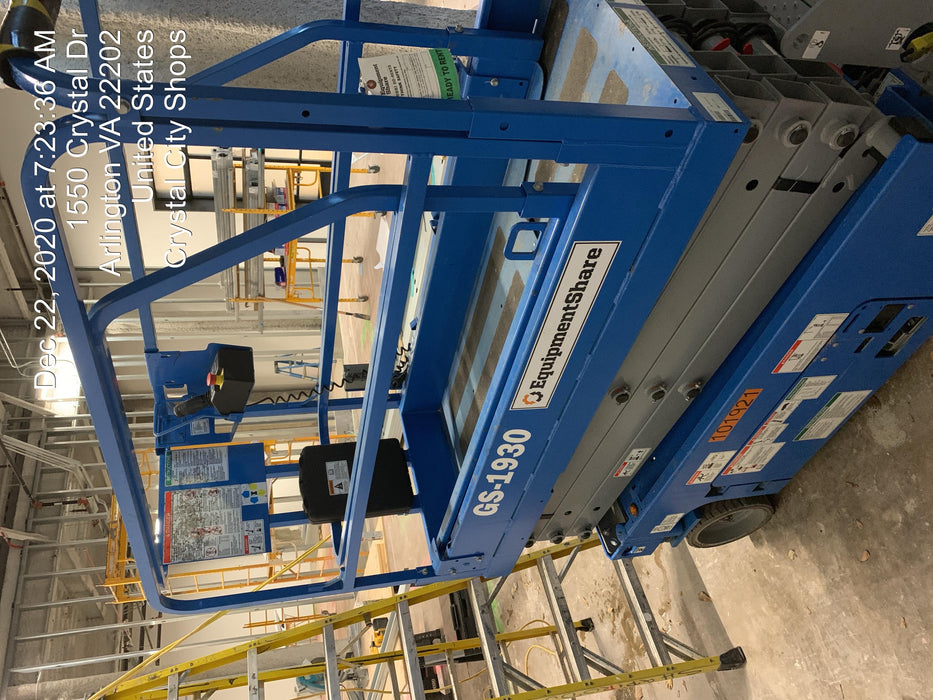 2020 Genie GS-1930 Fixed rails with chain entry gate - Pre A92.20