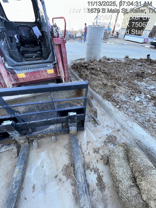 2025 ARROW MATERIAL HANDLING 48" Pallet Forks - Arrow