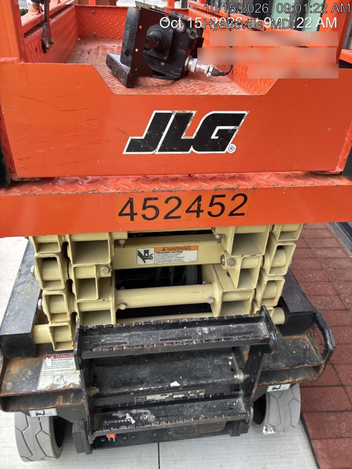 2024 JLG ES1932