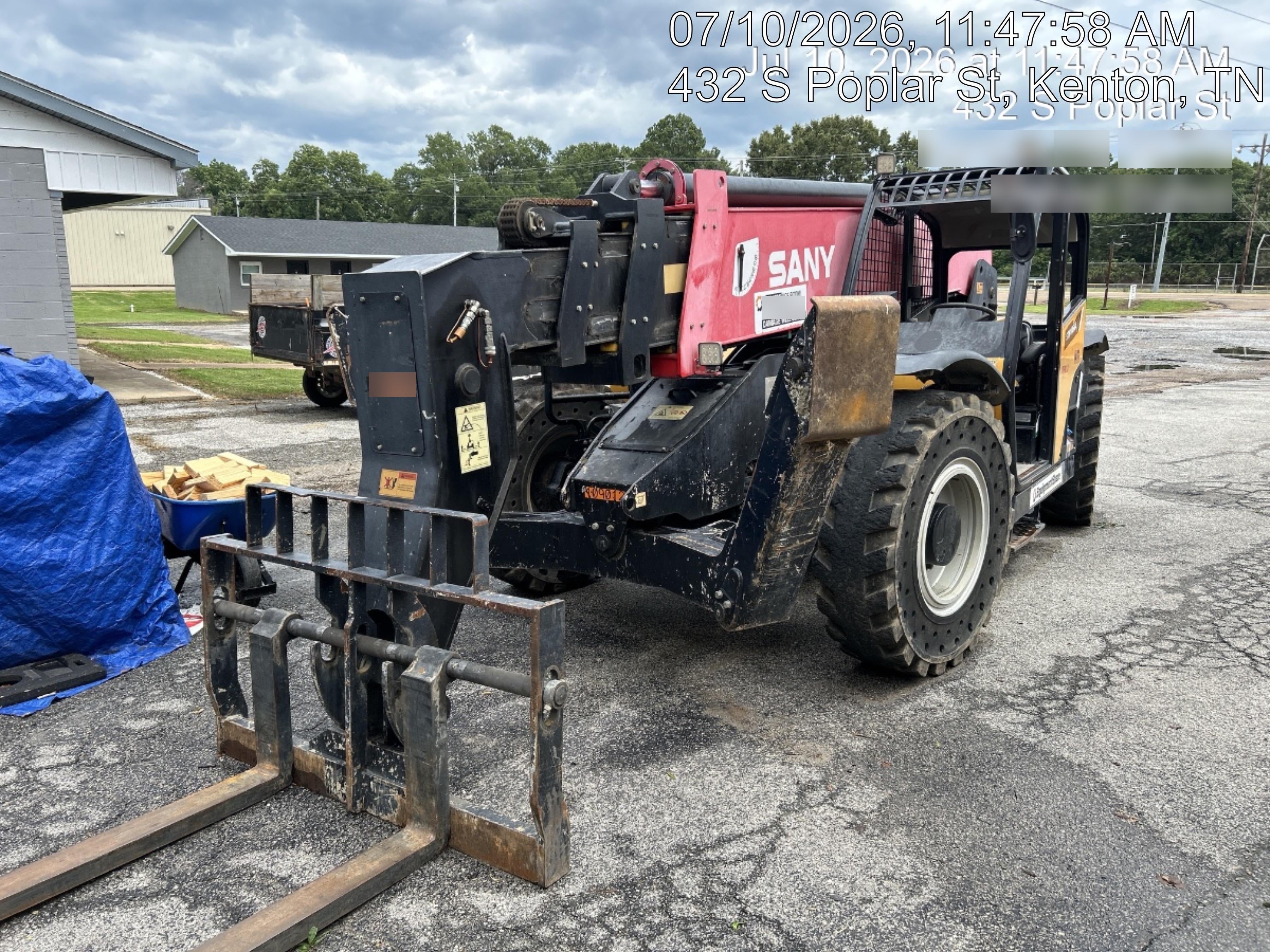 2020 SANY STH1056