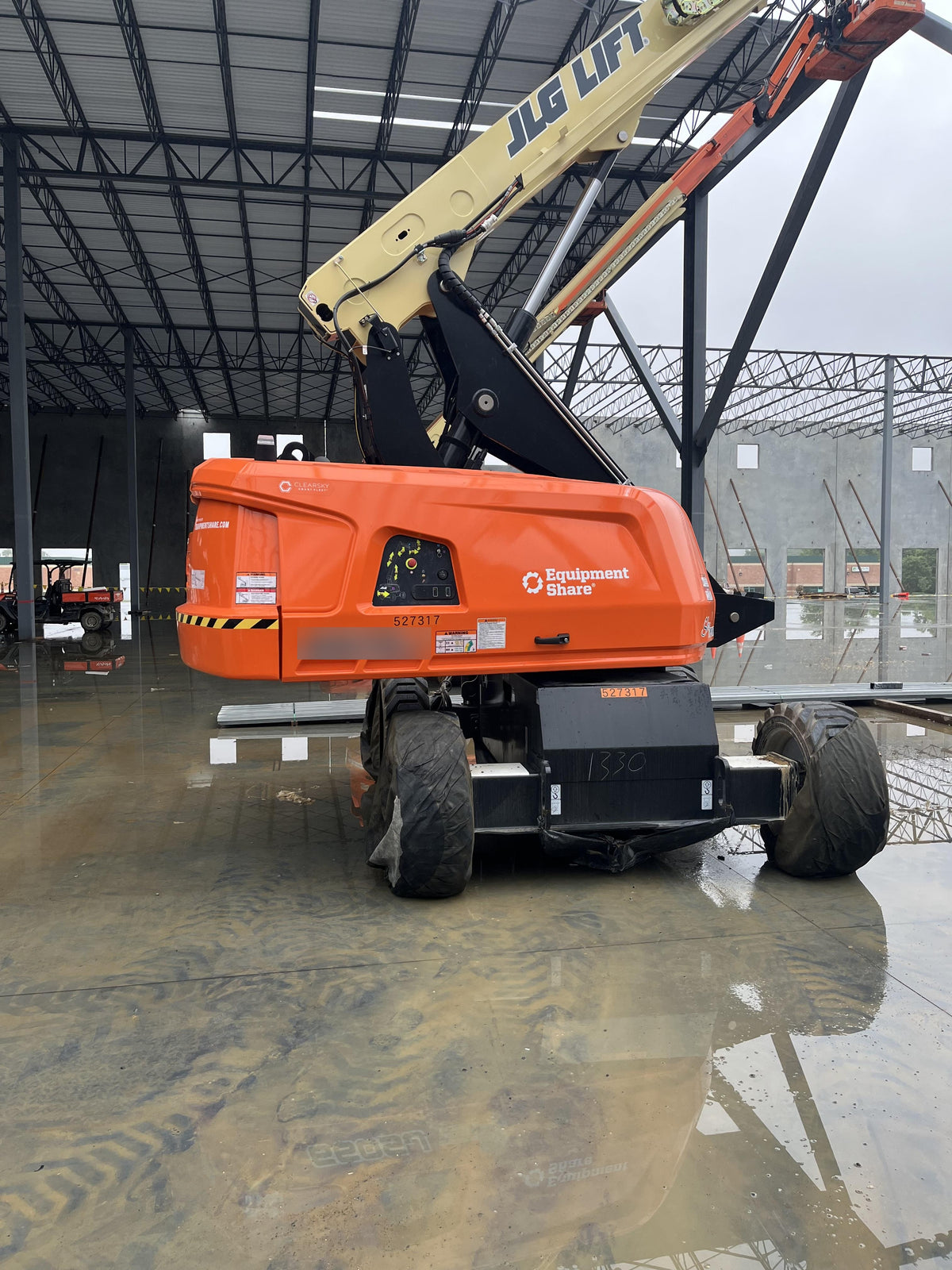 2025 JLG 660SJ
