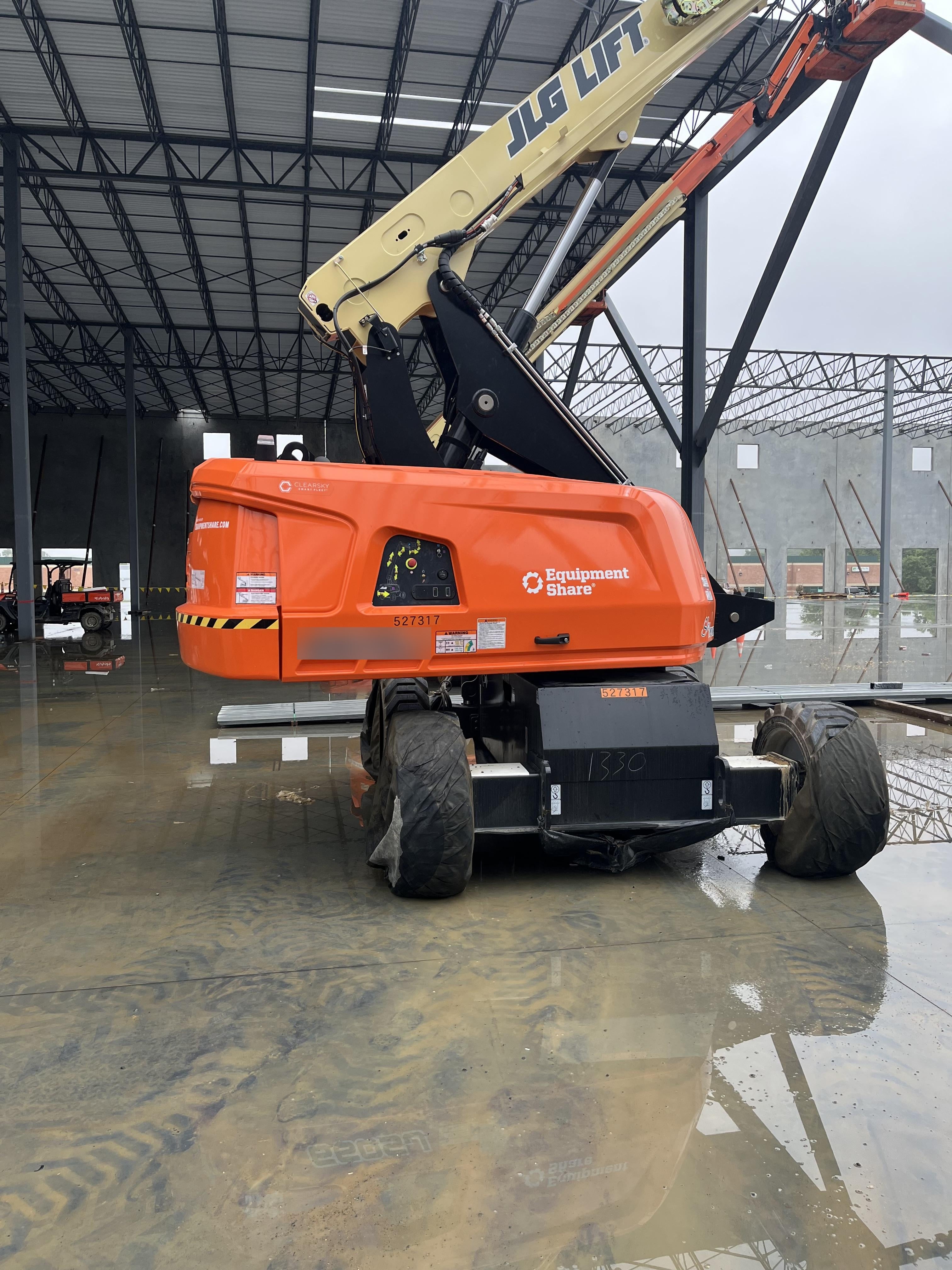 2025 JLG 660SJ
