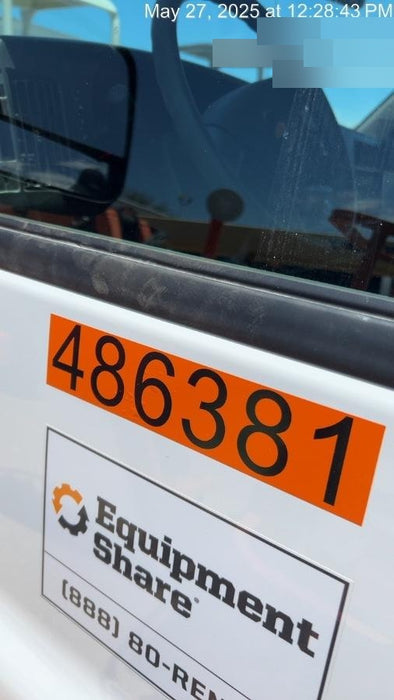 2025 CHEVROLET Express Van - Rental