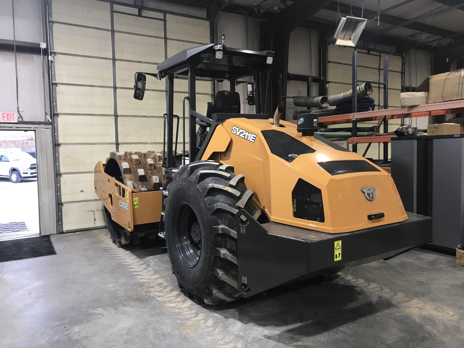 2021 CASE SV211E