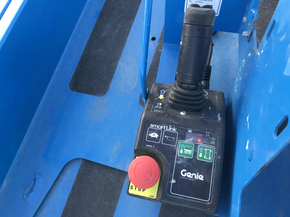 2019 Genie GS-1930 Fixed rails with chain Entry