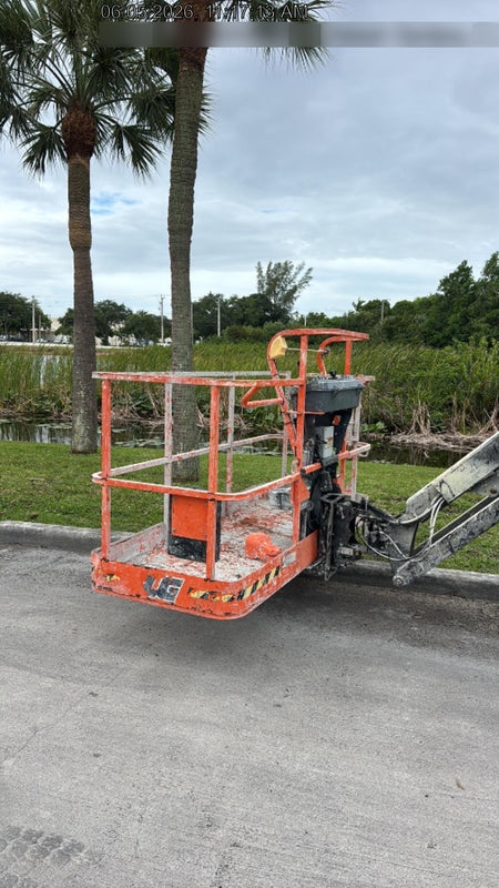 2023 JLG 460SJ