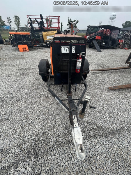 2021 Lincoln Electric Vantage 322 Vantage 322 Ready Pak 3 w/ Decals, ORANGE (includes trailer, cable rack, fender light kit) NO Telematics