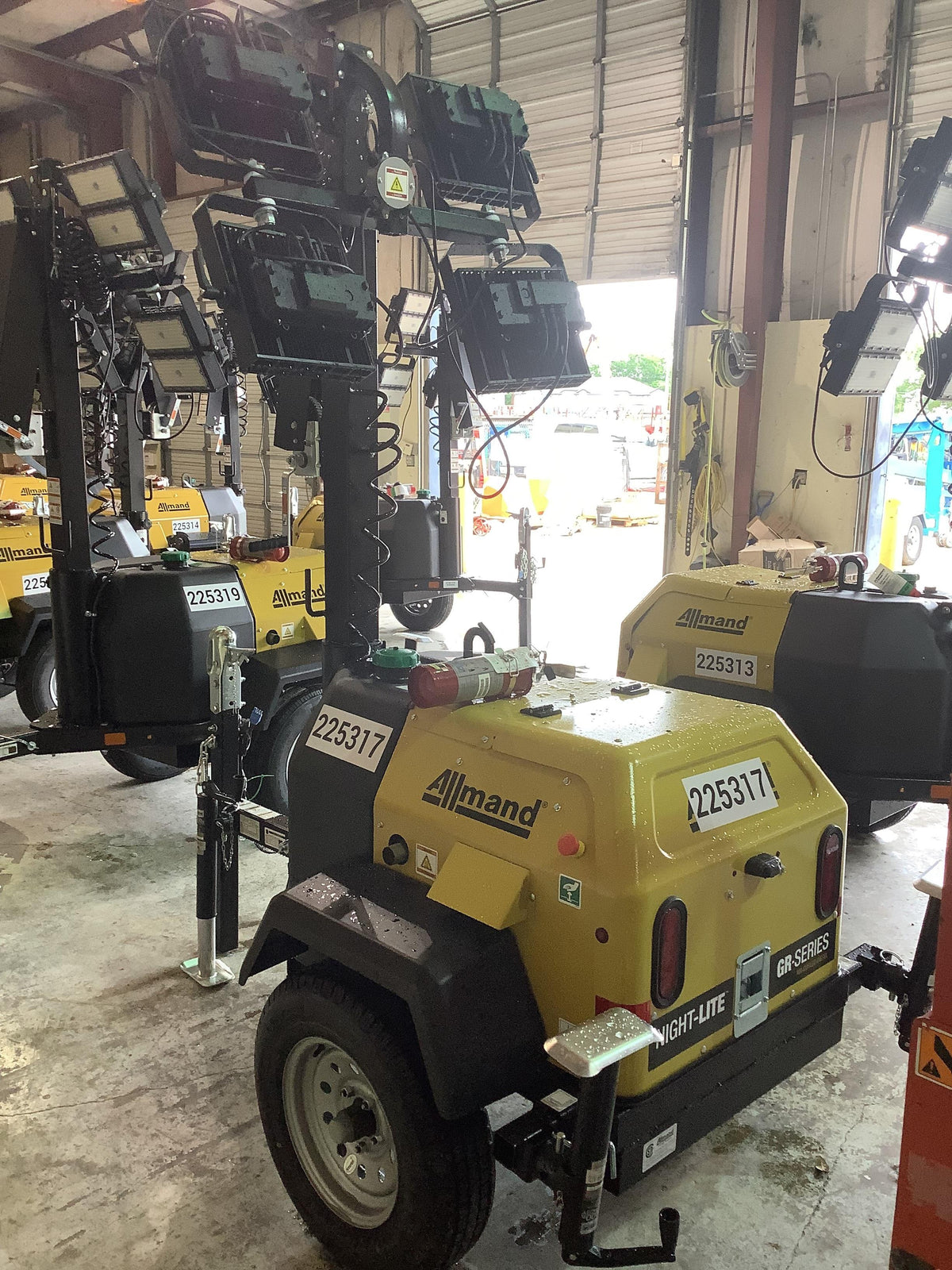2022 Allmand NLV3GR (4) LED Light Fixture 350W, 23' Vertical Mast, 3kW Prime, Towable, Deep Sea L401, Leveling Jacks, Yanmar T4F 5.8hp