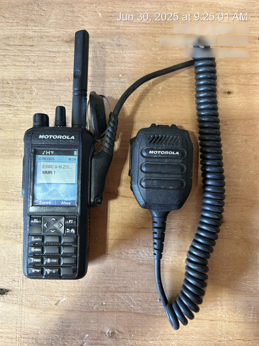 2023 MOTOROLA R7 DISPLAY