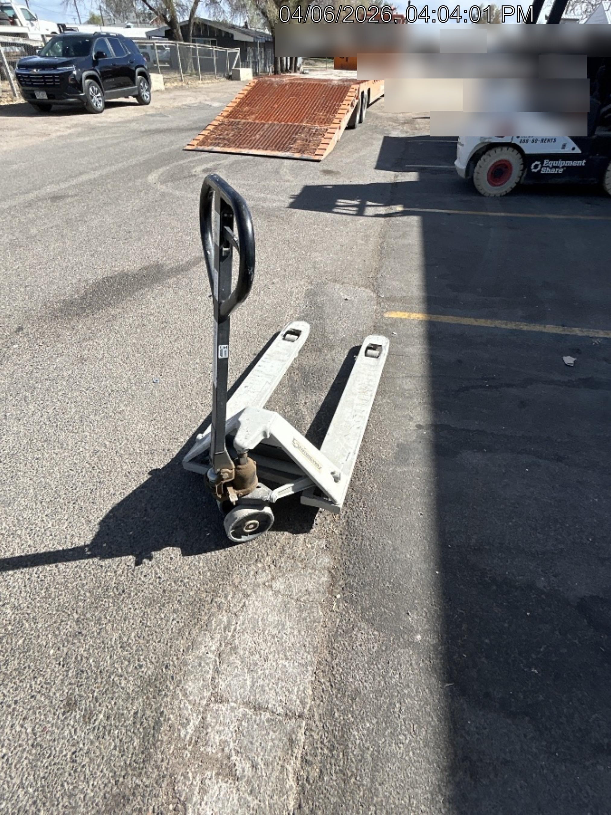 2020 STRONGWAY 4400 lb Pallet Jack
