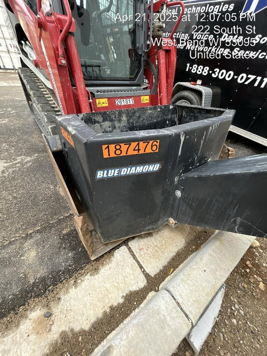 2021 BLUE DIAMOND 1/2 yd Concrete Bucket - Blue Diamond