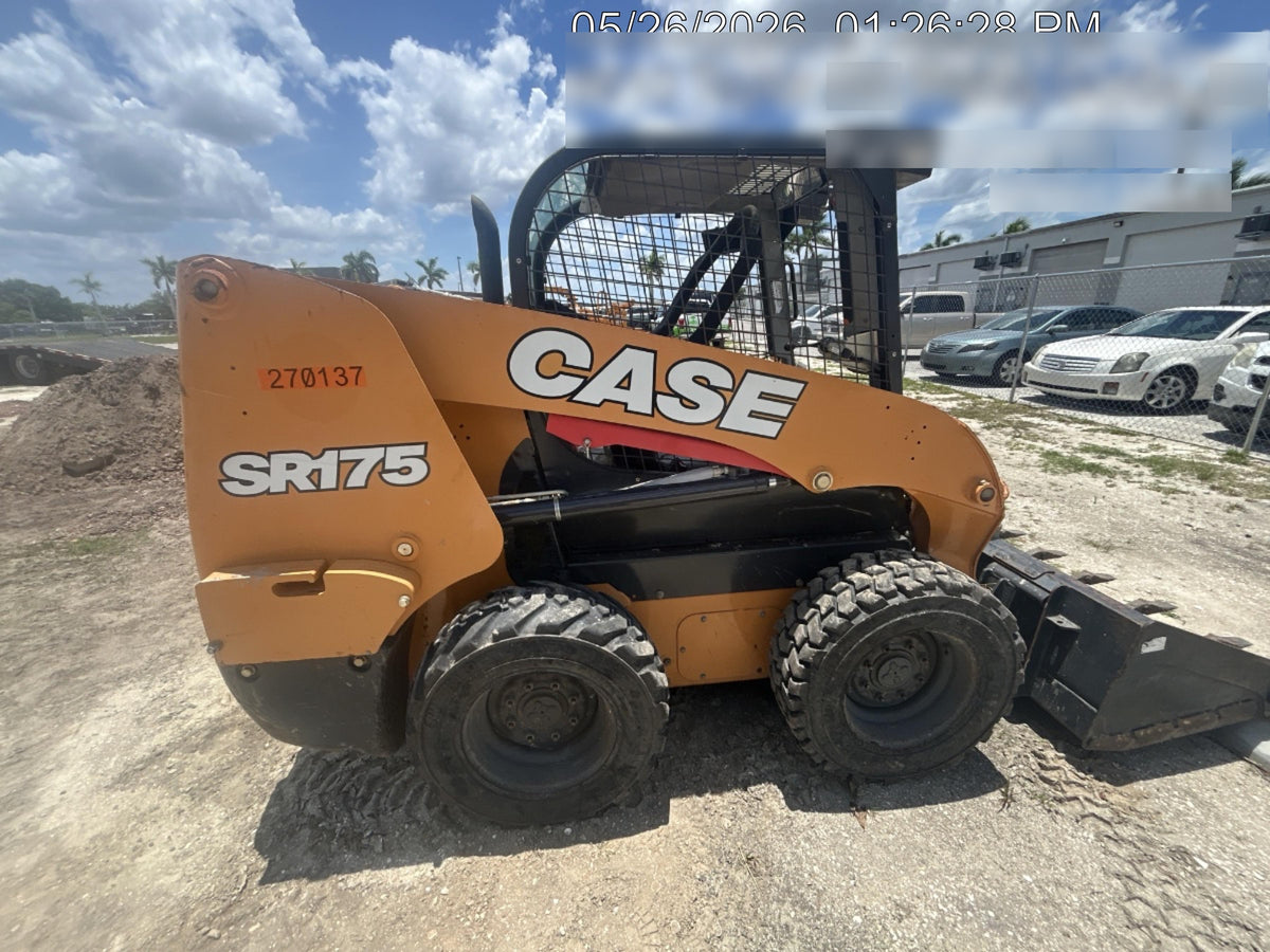 2019 CASE SR175