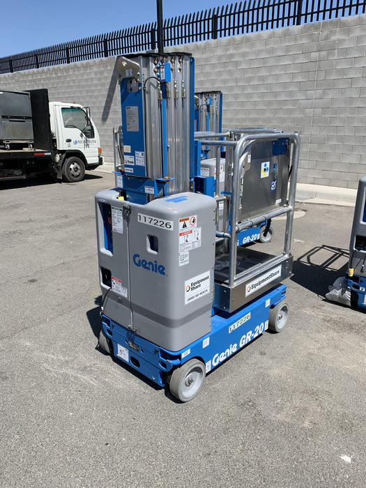 2020 GENIE GR-20