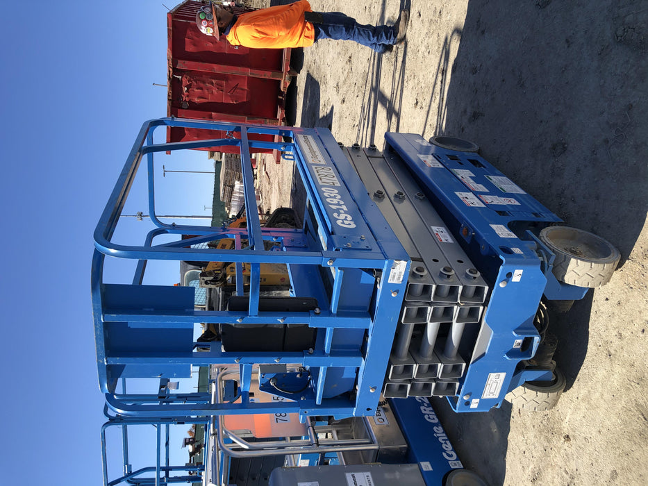 2019 Genie GS-1930 Fixed Rails with Chain Entry