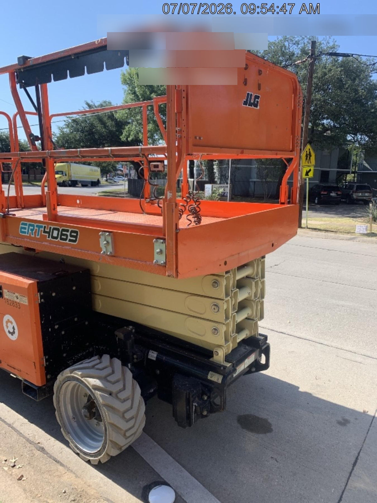 2021 JLG ERT4069