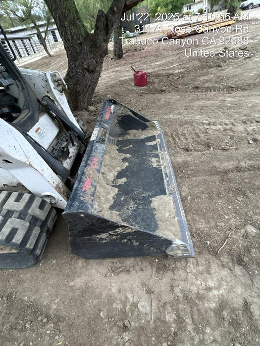 2025 TAKEUCHI 76" Smooth Bucket - Takeuchi