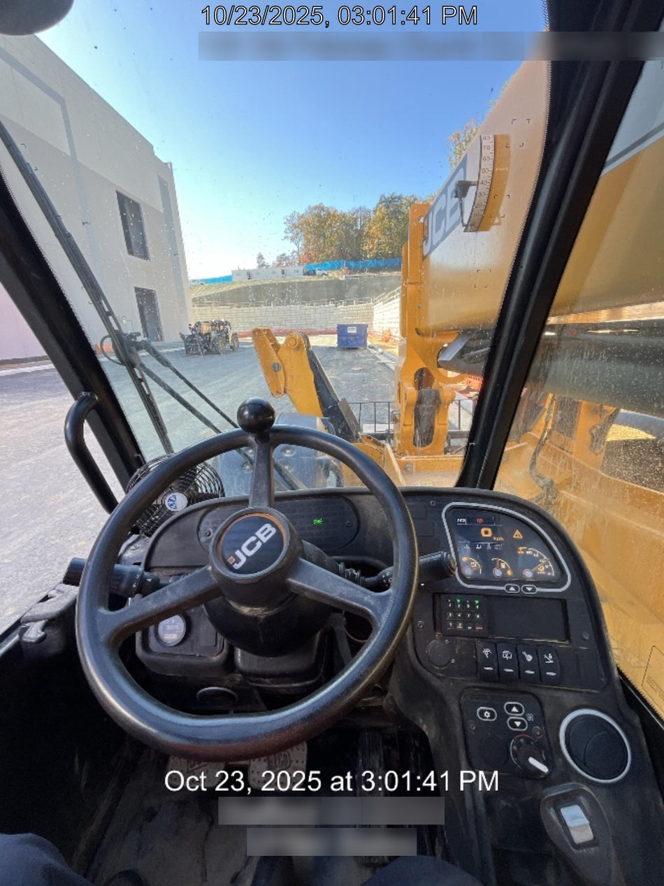 2022 JCB 510-56