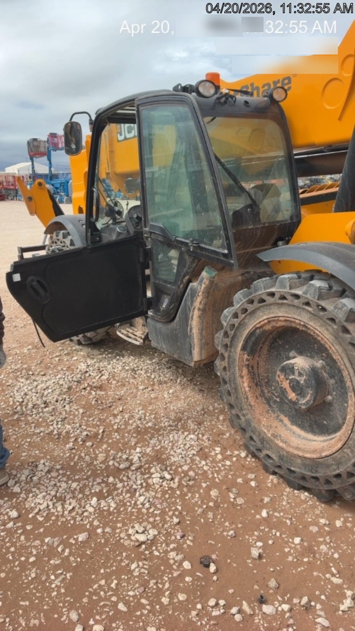 2025 JCB 512-56