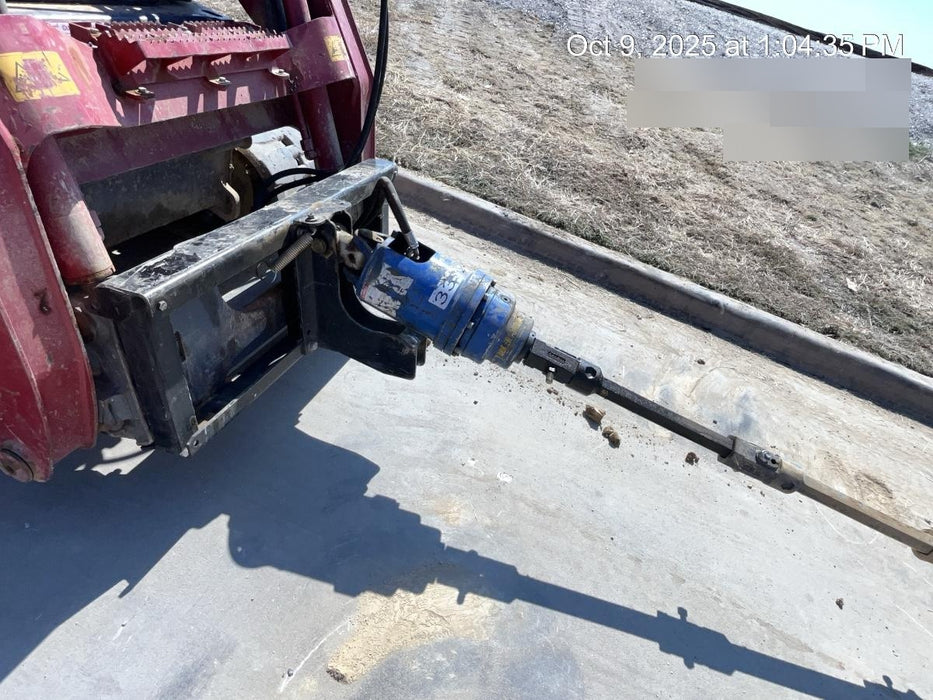 2023 AUGER TORQUE 3300-30