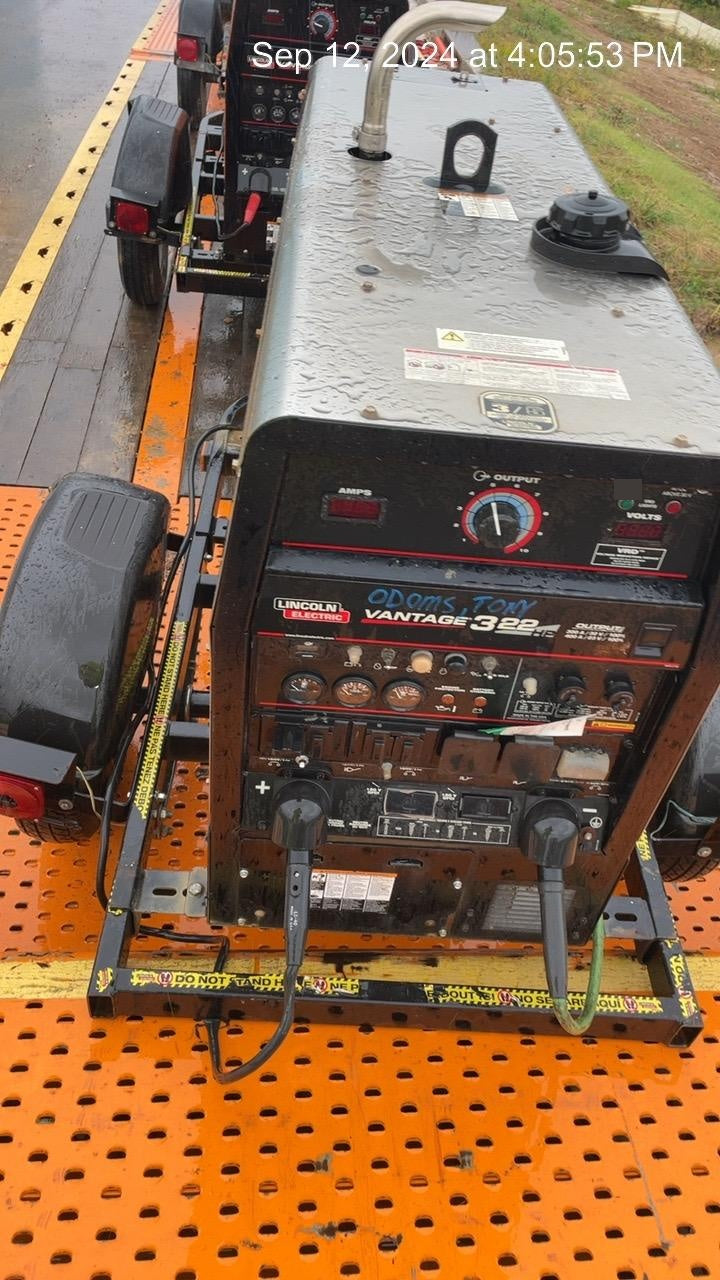 2019 Lincoln Electric Vantage 322 Welder Ready-Pak 3, Two wheel trailer, Fender and Light kit, Cable Rack