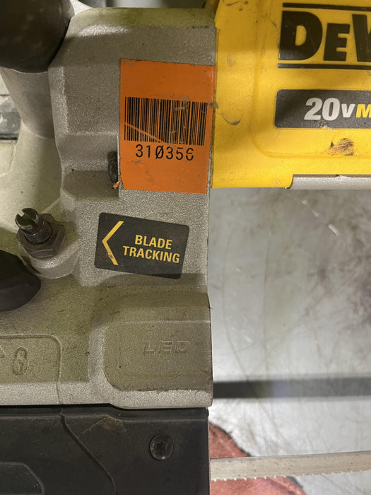 2023 DEWALT DCS374P2