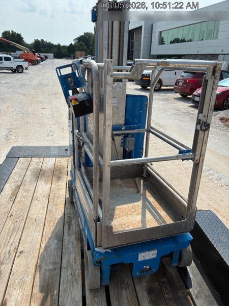 2019 GENIE GR-20