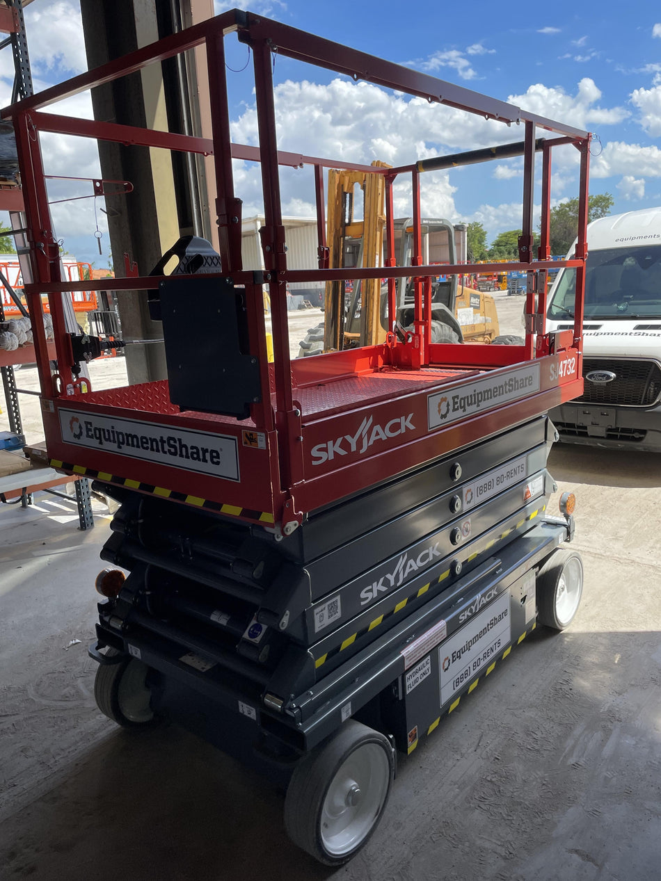 2022 SKYJACK SJ4732