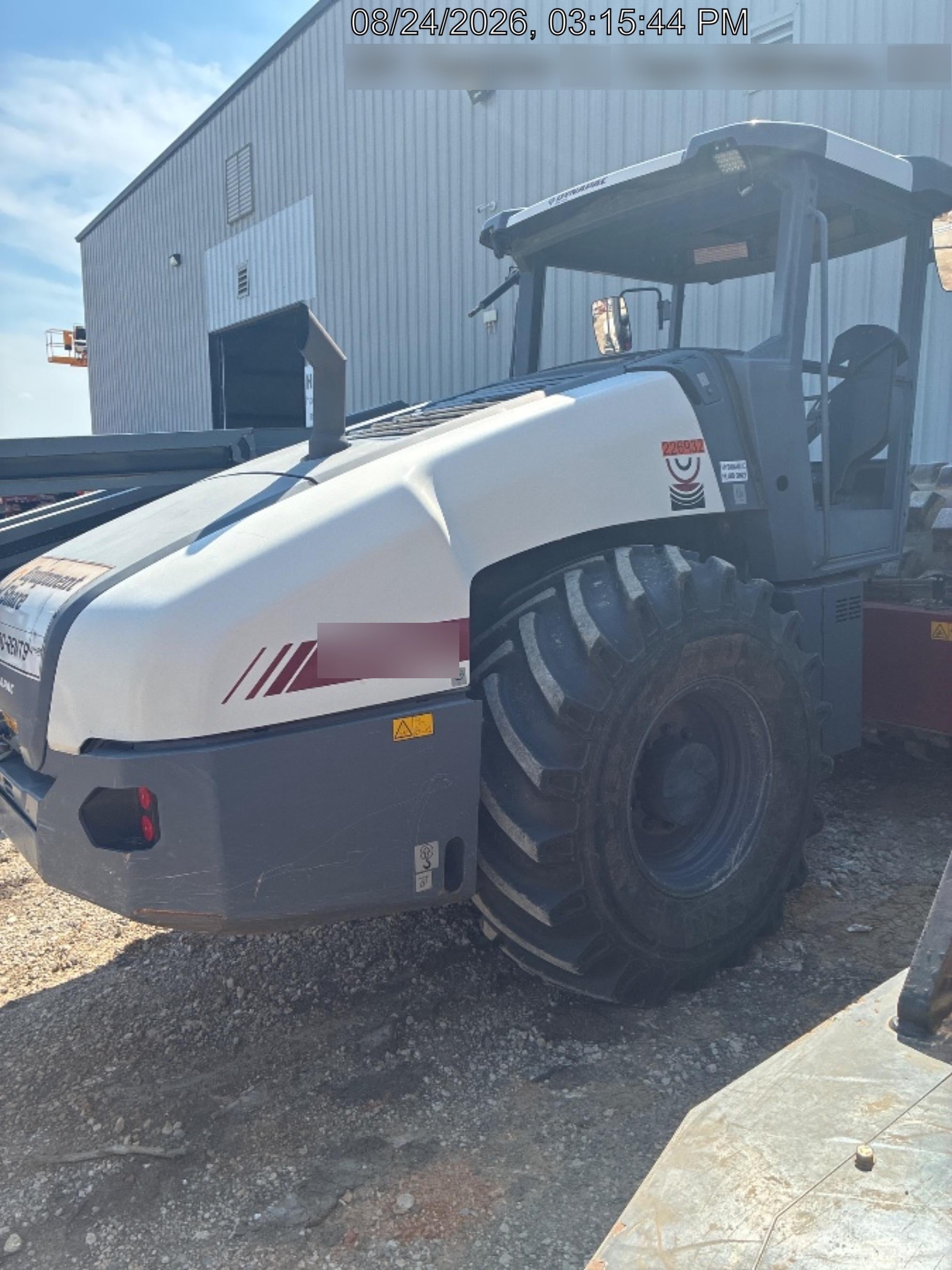 2022 DYNAPAC CA2500PD