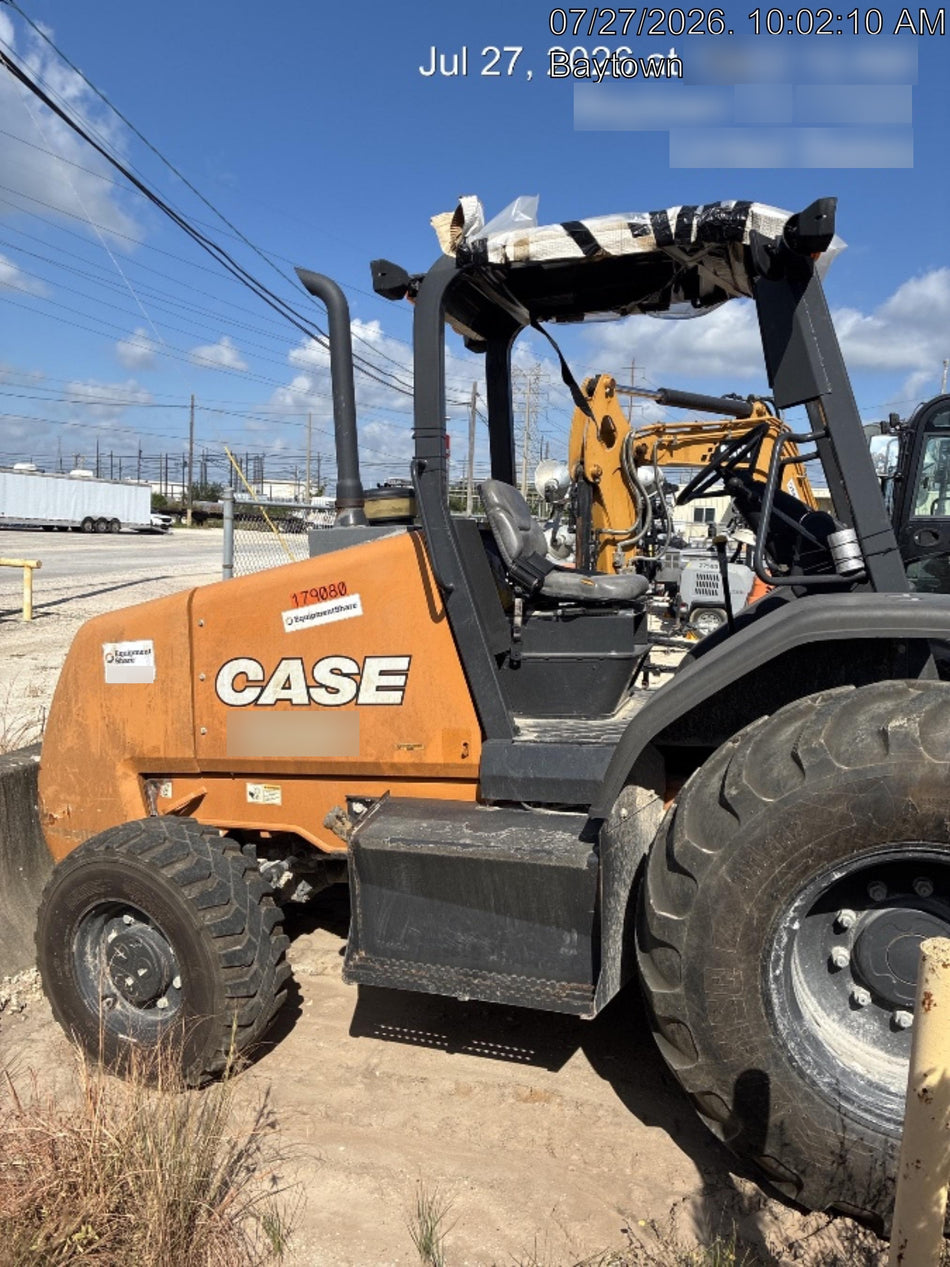2021 CASE 588H