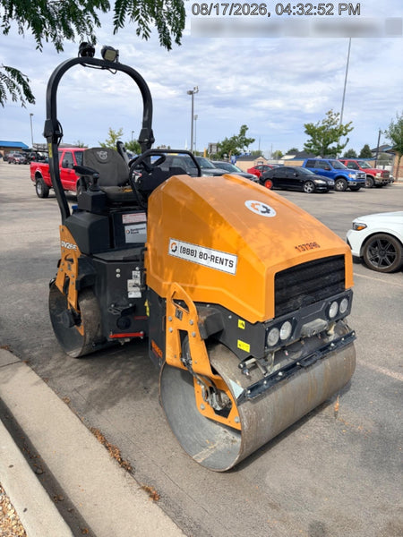 2021 CASE DV26E