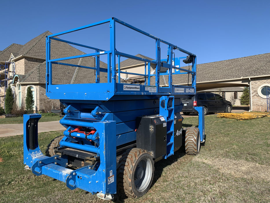 2020 GENIE GS-4390 RT