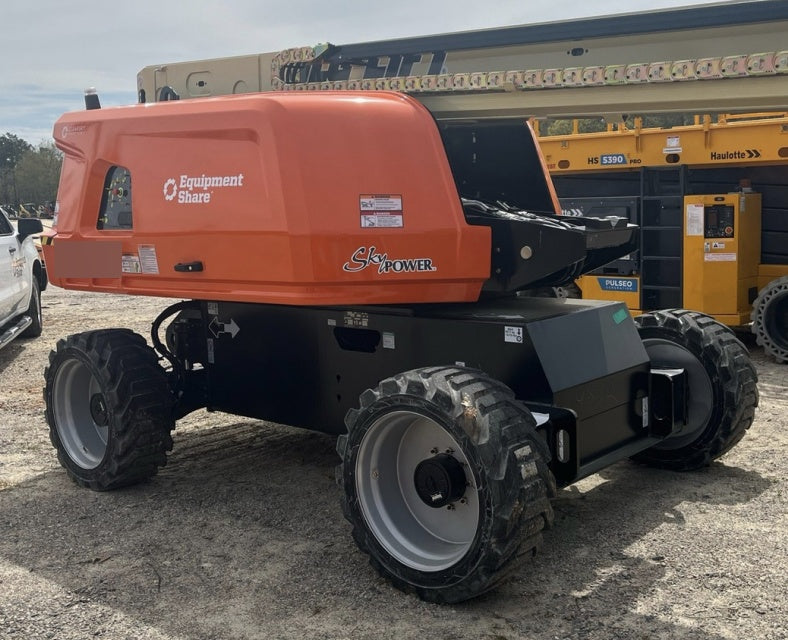 2024 JLG 660SJ