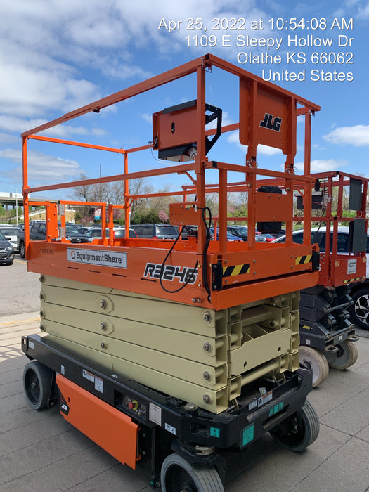 2021 JLG R3246
