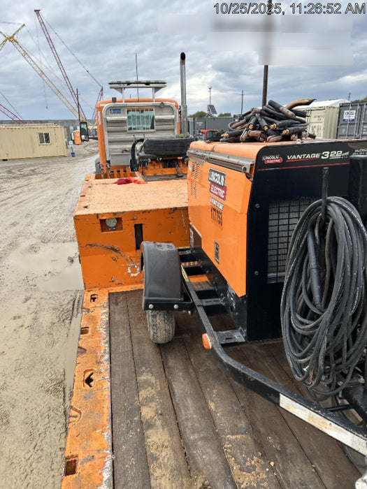2021 Lincoln Electric Vantage 322 Vantage 322 Ready Pak 3 w/ Decals, ORANGE (includes trailer, cable rack, fender light kit) NO Telematics