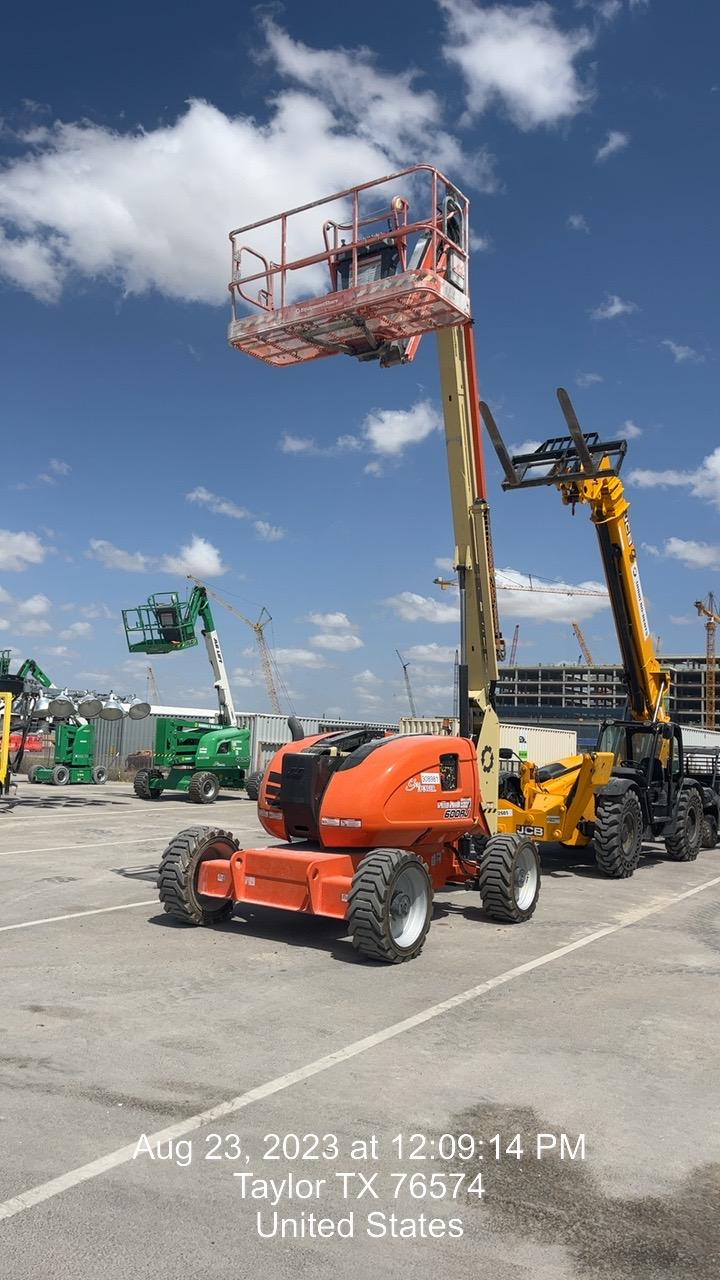 2023 JLG 600AJ