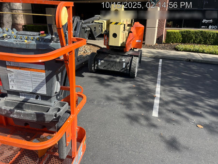 2024 JLG E400AJP Narrow