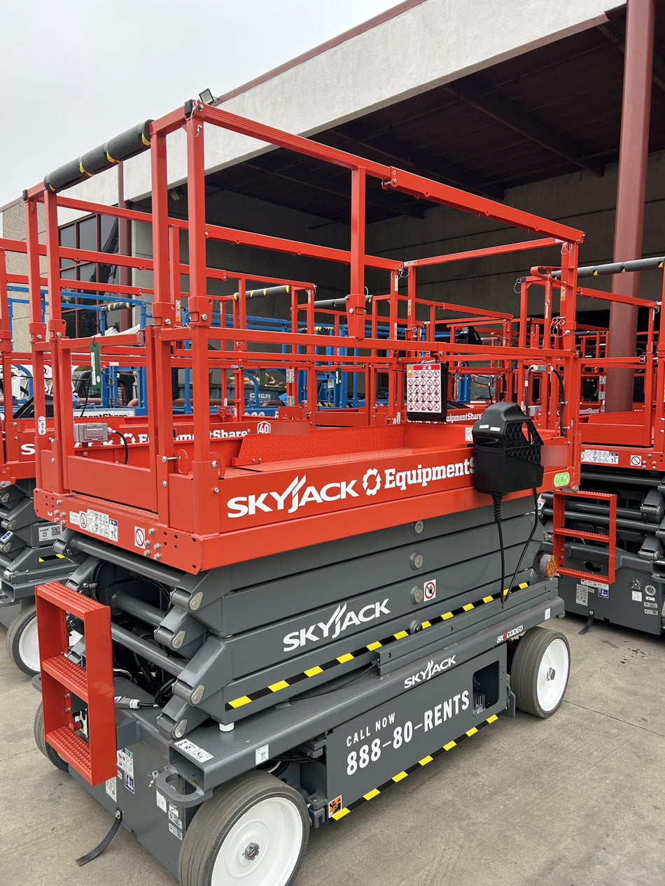2025 SKYJACK SJ4726