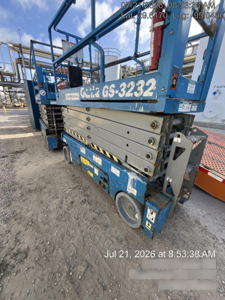 2017 Genie GS-3232 Genie GS3232 Narrow 32' Scissor Lift