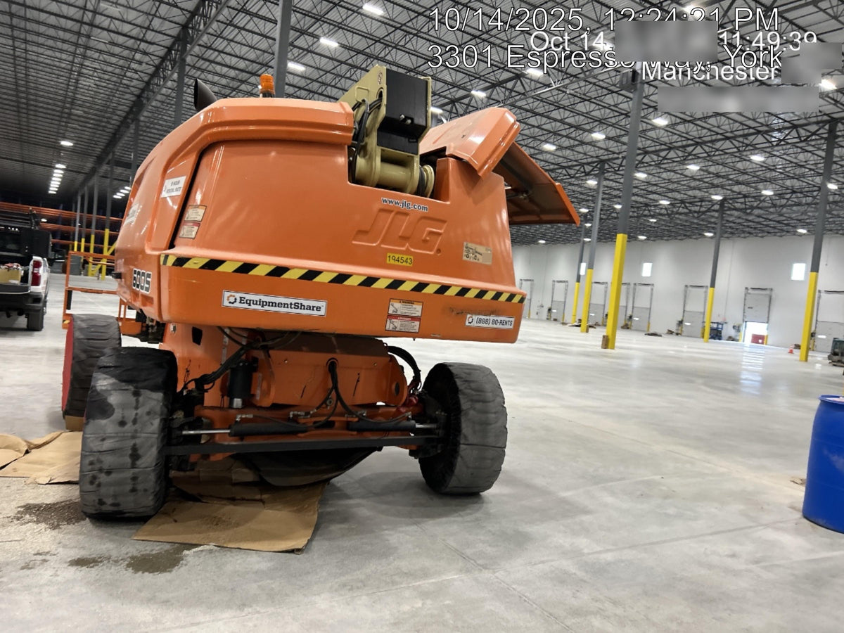 2021 JLG 600S