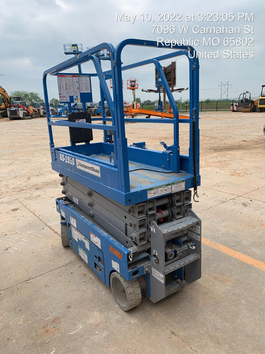 2019 Genie GS-1930 Fixed Rails with Chain Entry