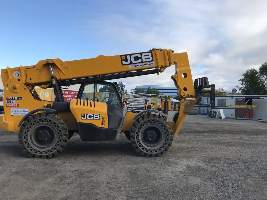 2019 JCB 512-56
