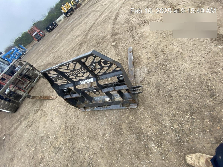 2022 PALADIN 48" Pallet Forks - Paladin