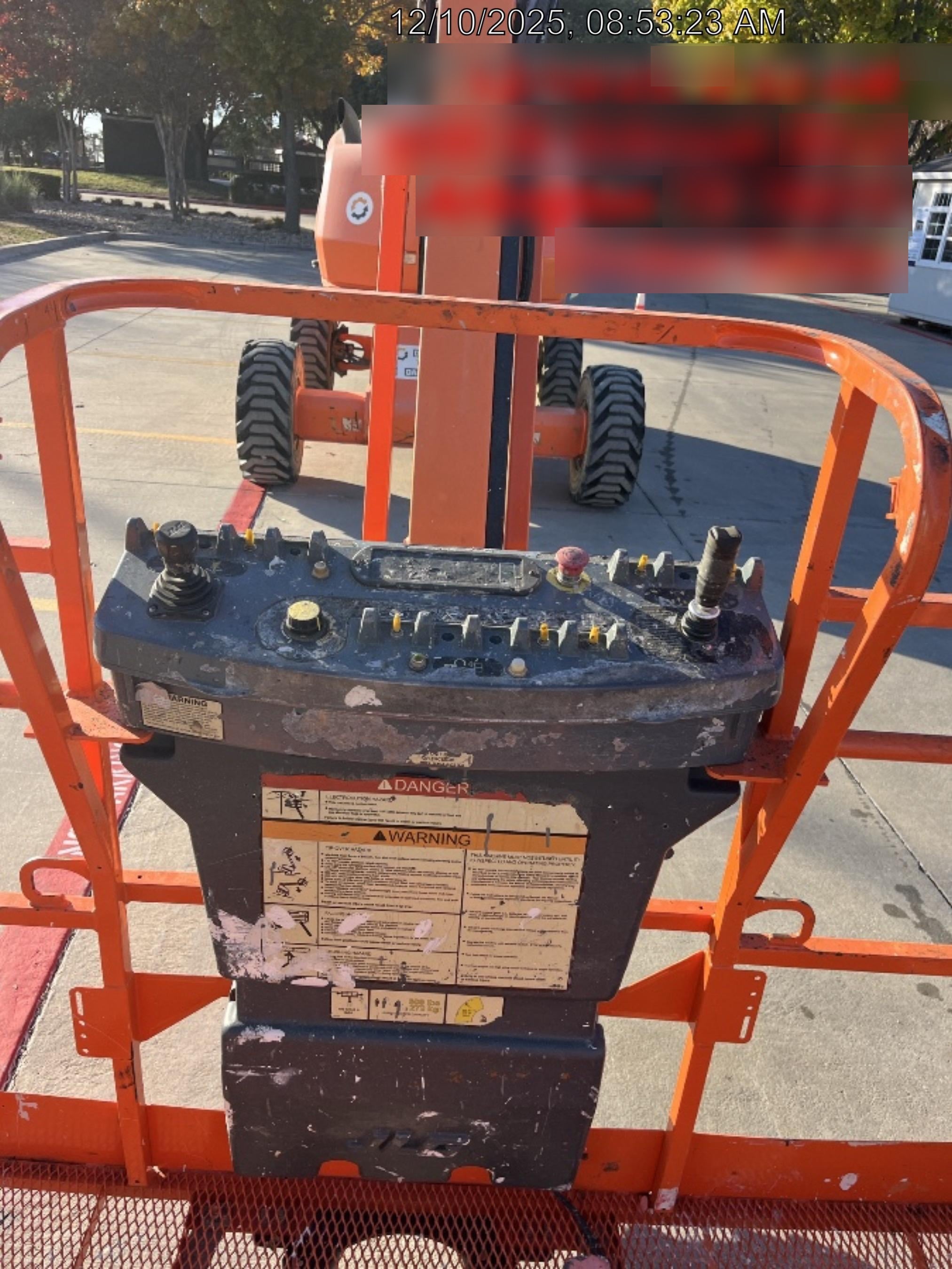 2019 JLG 460SJ