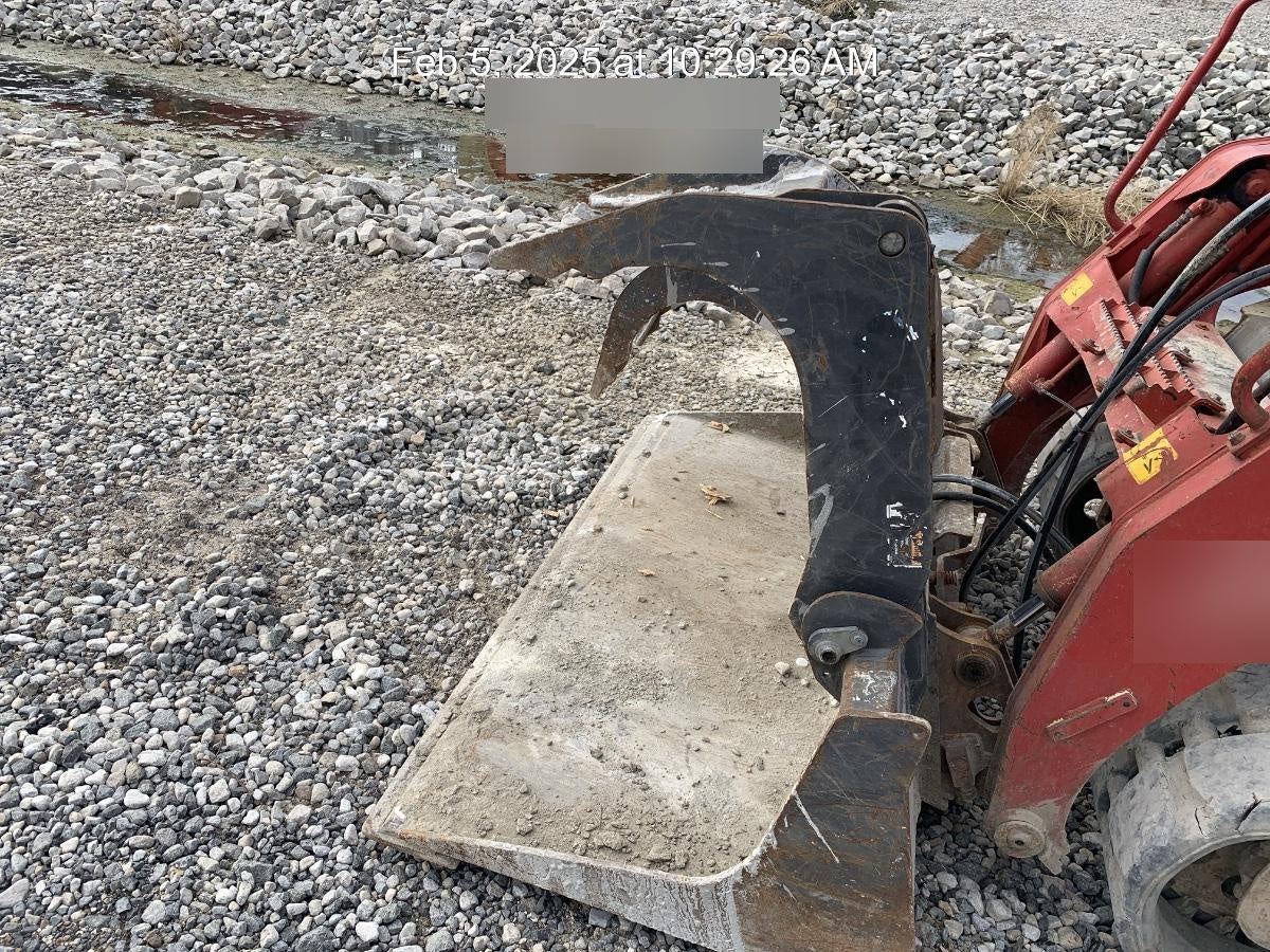 2018 PALADIN 76" Scrap Grapple Bucket - Paladin