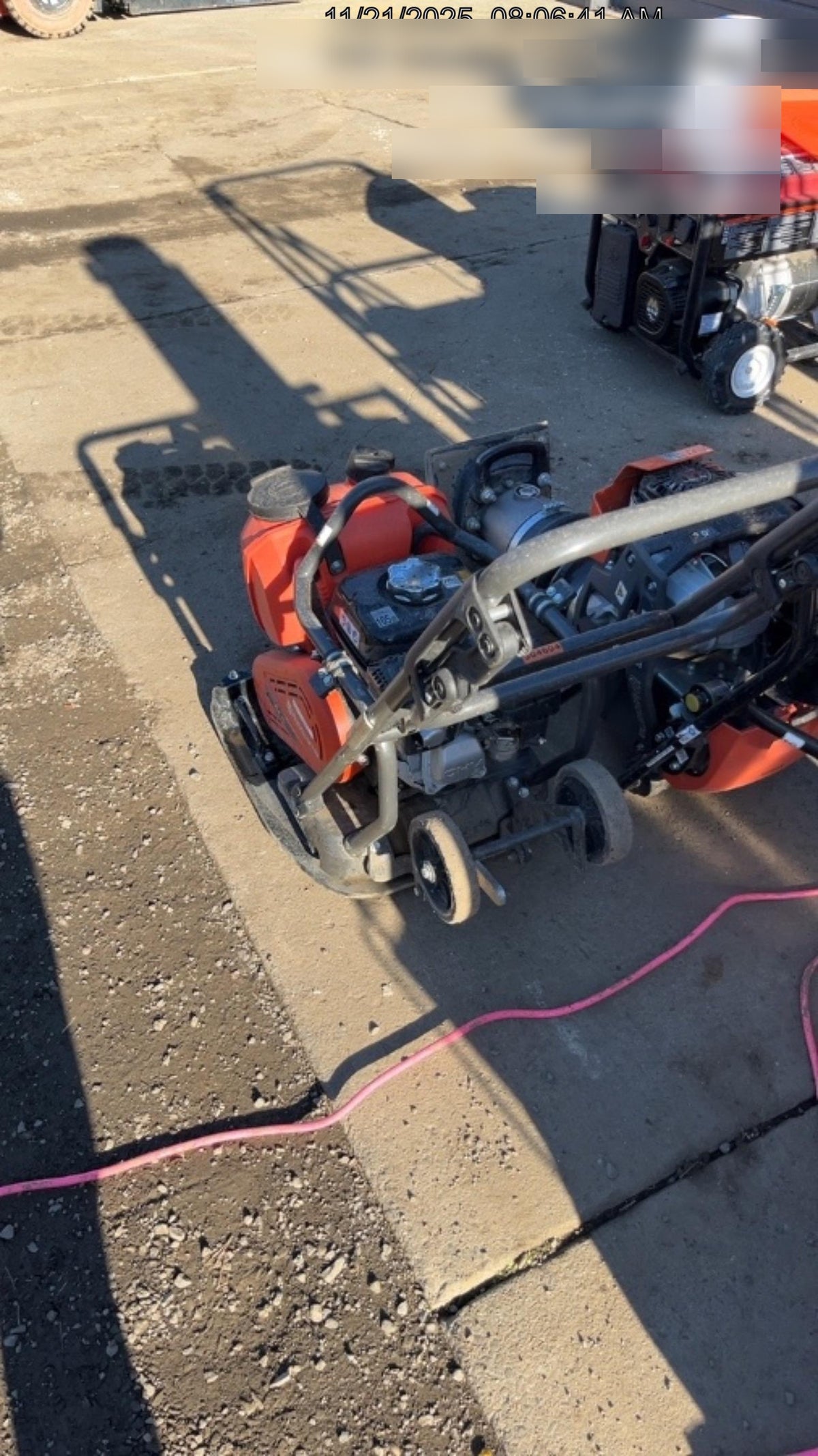 2025 HUSQVARNA LF75