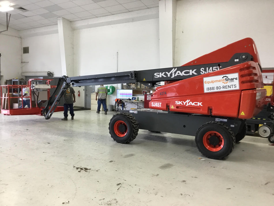 2017 SKYJACK SJ45T+