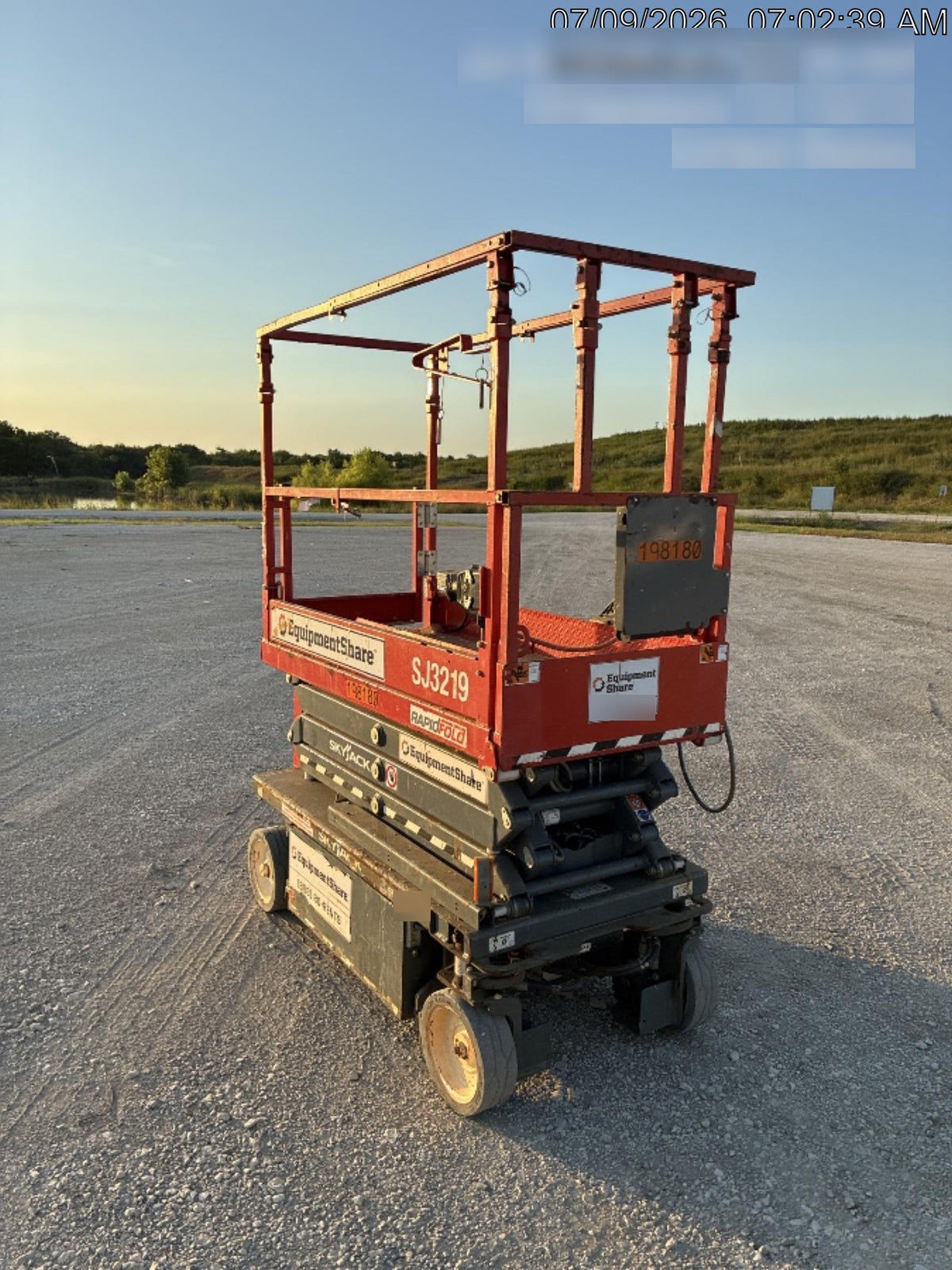 2021 SKYJACK SJ3219