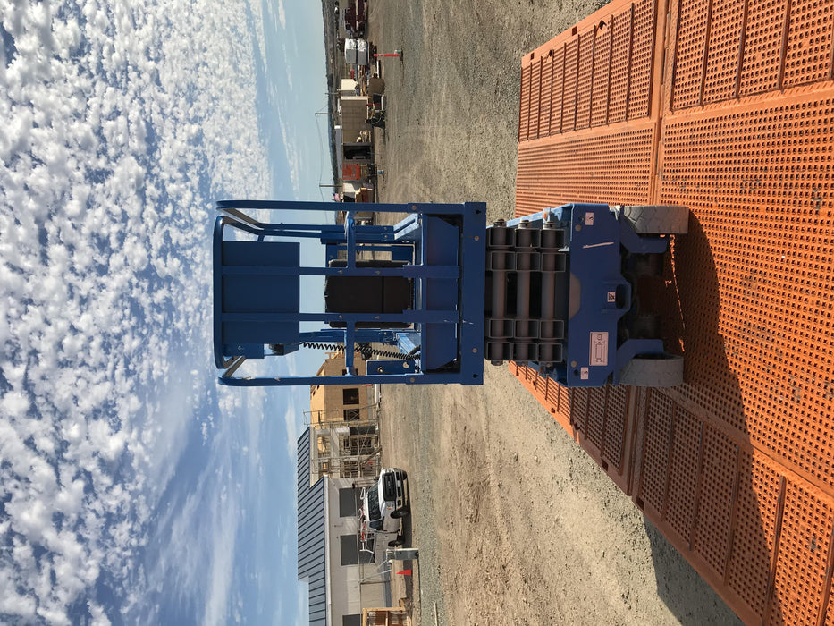 2019 Genie GS-1930 Half Height Swing Gate, 800W Inverter