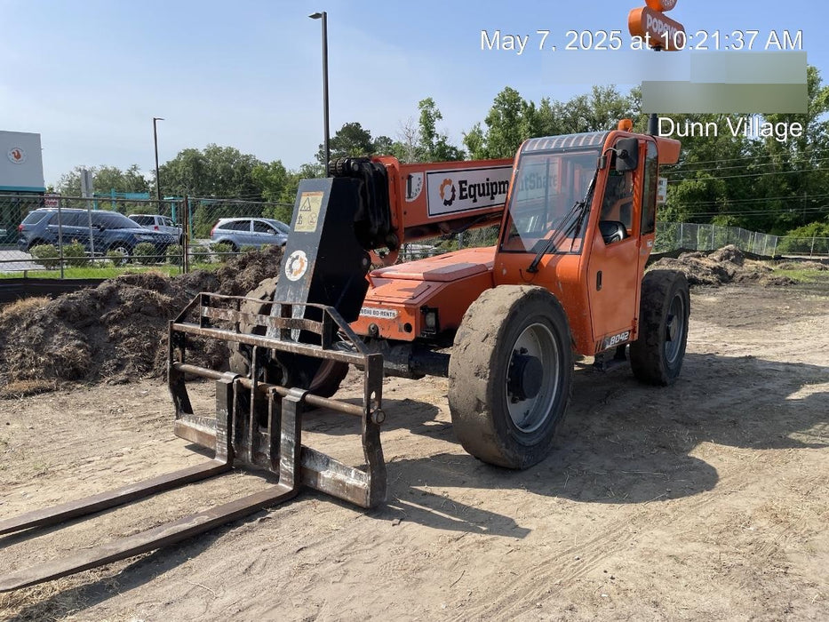 2020 Skytrak 8042 Cab/Heat/Air, Solid Tires, Work Lights, Beacon, Aux Hydraulics, Back up Alarm, Lifting Eye, ES Decals